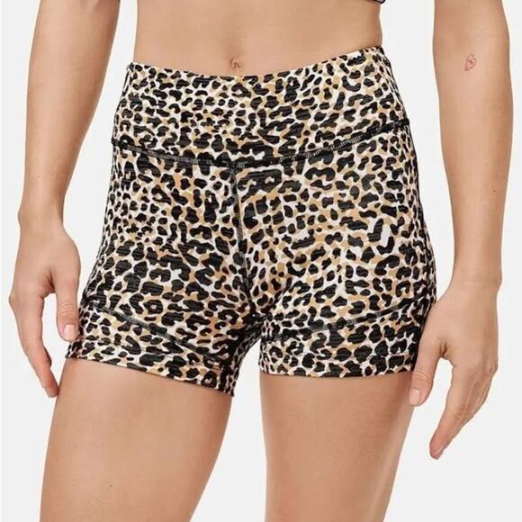 Outdoor Voices Move Free Cheetah Animal Print Biker Shorts Size Small - Picture 1 of 6
